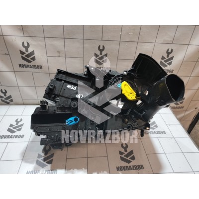 Корпус отопителя Renault Clio 3 2005-2012 Корпус отопителя Renault Clio 3 2005-2012