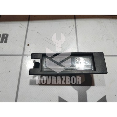 Фонарь подсветки номера Opel Corsa C 2000-2006