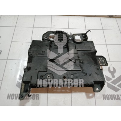 Крепление АКБ (корпус/подставка) Renault Clio 3  2005-2012