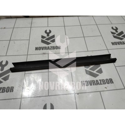 Уплотнитель стекла двери Ford Transit FA 2000-2006 Уплотнитель стекла двери Ford Transit FA 2000-2006