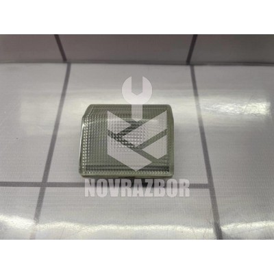 Повторитель на крыло белый Renault Clio 3 2005-2012 Повторитель на крыло белый Renault Clio 3 2005-2012