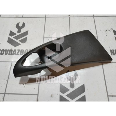 Накладка ручки внутренней Ford Focus 1 1998-2004 Накладка ручки внутренней Ford Focus 1 1998-2004