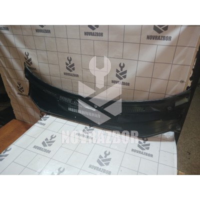 Решетка стеклоочистителя Fiat Albea 2003 +