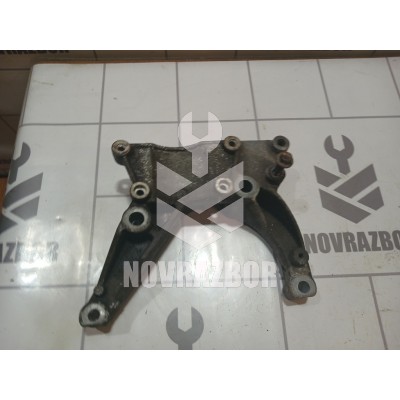 Кронштейн гидроусилителя Ford Focus 1 1998-2004 Кронштейн гидроусилителя Ford Focus 1 1998-2004