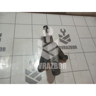 Кронштейн КПП Ford Focus 1 1998-2004 Кронштейн КПП Ford Focus 1 1998-2004