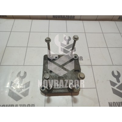 Кронштейн кондиционера Ford Focus 1 1998-2004 Кронштейн кондиционера Ford Focus 1 1998-2004