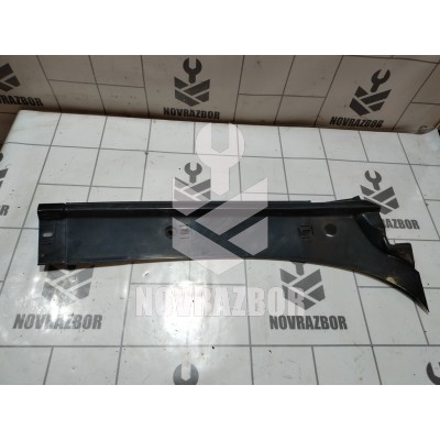 Водосток Volvo 440 1992-1994