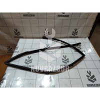 Уплотнитель стекла двери Volvo 440 1992-1994