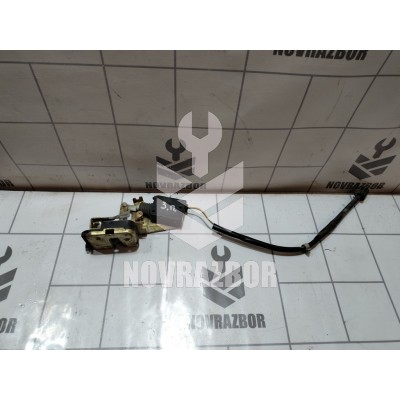 Замок двери задней правой Volvo 440 1992-1994