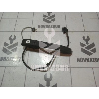 Ручка двери наружная левая Volvo 440 1992-1994 Ручка двери наружная левая Volvo 440 1992-1994