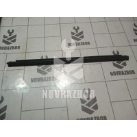 Молдинг стекла Volvo 440 1992-1994