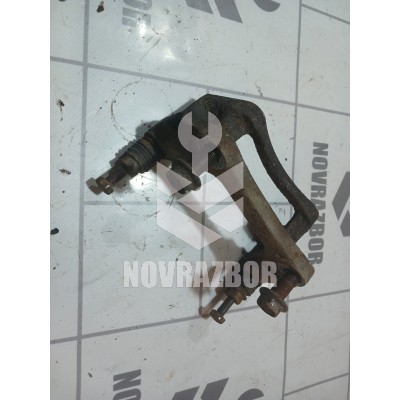 Скоба суппорта переднего Volvo 440 1992-1994 Скоба суппорта переднего Volvo 440 1992-1994