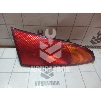 Фонарь задний правый Ford Focus 1 1998-2004