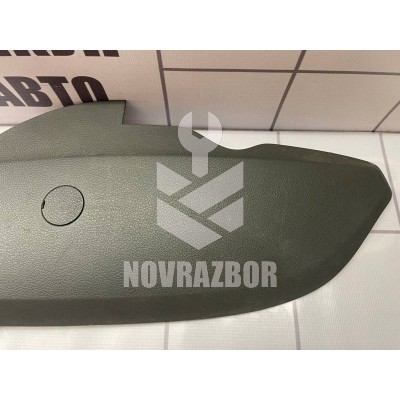 Накладка (кузов внутри) Ford Focus 2 05-08