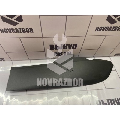 Накладка (кузов внутри) Ford Focus 2 05-08 Накладка (кузов внутри) Ford Focus 2 05-08