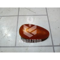 Повторитель на крыло желтый Chevrolet Lanos 2004+