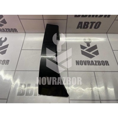 Планка под фонарь правая Nissan Almera N16 2000-2006