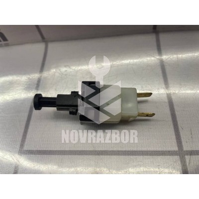 Датчик включения стопсигнала Chevrolet Aveo T200 03-08