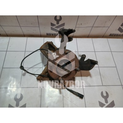 Кулак поворотный передний правый Ford Focus 1 1998-2004 Кулак поворотный передний правый Ford Focus 1 1998-2004