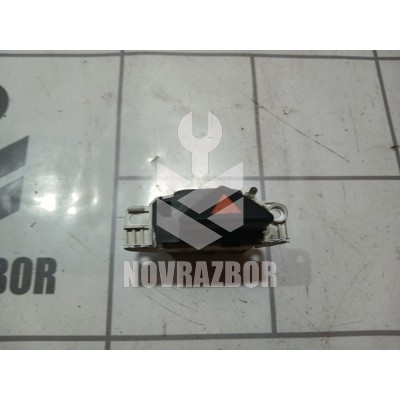 Кнопка аварийной сигнализации Ford Focus 1 1998-2004 Кнопка аварийной сигнализации Ford Focus 1 1998-2004
