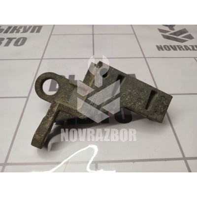 Кронштейн (сопут. товар) Renault Logan 2005-2014