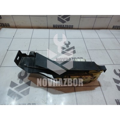 Замок двери передней правой Ford Focus 1 1998-2004