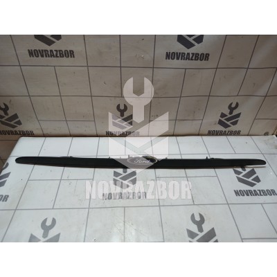 Накладка крышки багажника Ford Focus 1 1998-2004