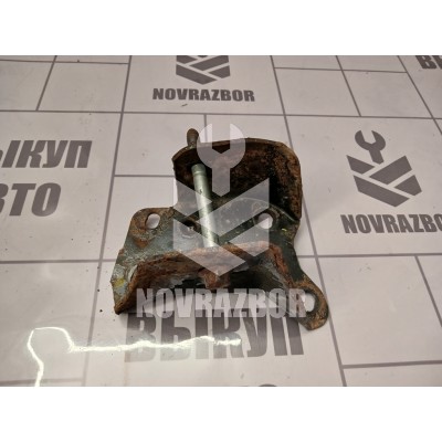 Кронштейн задней балки Renault Logan 2005-2014