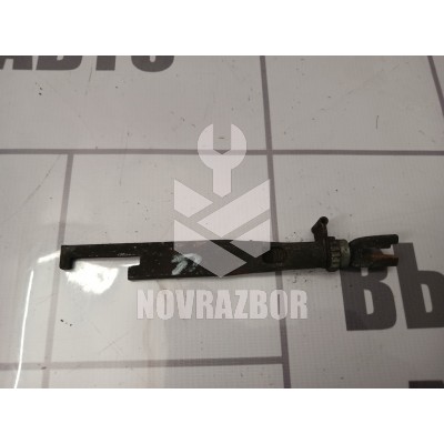 Планка разводки колодок правая Renault Logan 2005-2014