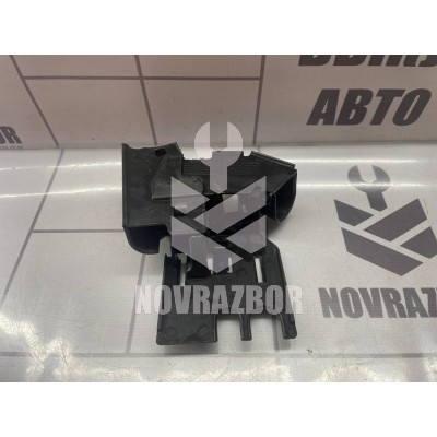 Крышка блока предохранителей Peugeot 307 2001-2008