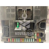 Блок предохранителей Peugeot 307 2001-2008