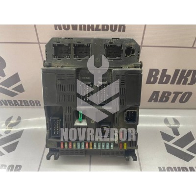 Блок предохранителей Peugeot 307 2001-2008