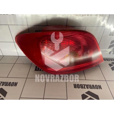 Фонарь задний левый Peugeot 307 2001-2008 Фонарь задний левый Peugeot 307 2001-2008