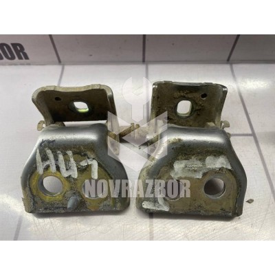 Петля двери Peugeot 307 2001-2008 Петля двери Peugeot 307 2001-2008