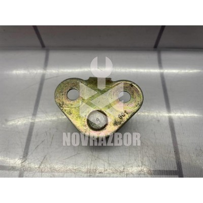 Ответная часть замка двери Peugeot 307 2001-2008