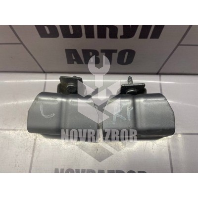 Петля двери Peugeot 307 2001-2008 Петля двери Peugeot 307 2001-2008