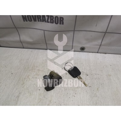Вставка замка двери Ford Focus 1 1998-2004