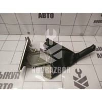 Рычаг стояночного тормоза Renault Megane 3 09-16
