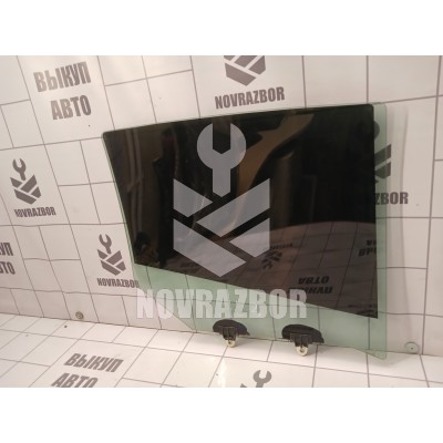 Стекло двери задней левой Renault Megane 3 09-16