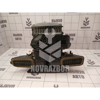 Корпус отопителя Renault Megane 3 09-16 Корпус отопителя Renault Megane 3 09-16