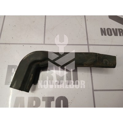 Уплотнитель Renault Megane 3 09-16