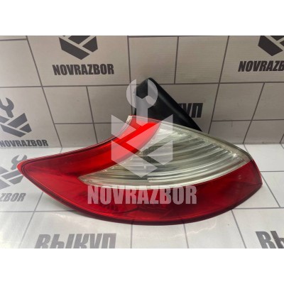 Фонарь задний наружный левый Renault Megane 3 09-16
