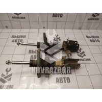 Амортизатор передний Renault Megane 3 09-16