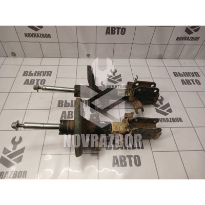 Амортизатор передний Renault Megane 3 09-16