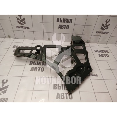 Кронштейн заднего бампера правый Renault Megane 3 09-16