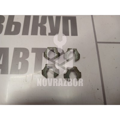 Крепеж Renault Megane 3 09-16