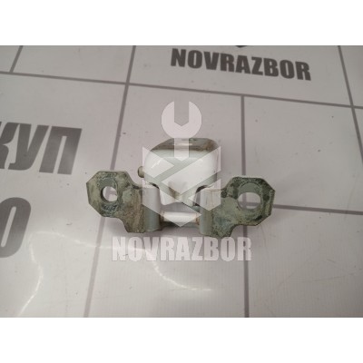 Петля двери передней правой верхняя Renault Megane 3 09-16 Петля двери передней правой верхняя Renault Megane 3 09-16