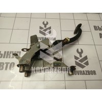 Педаль сцепления Renault Megane 3 09-16