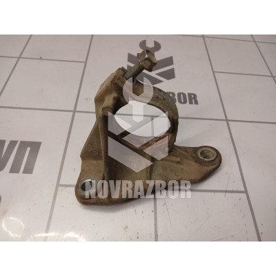 Кронштейн промежуточного вала Renault Megane 3 09-16 Кронштейн промежуточного вала Renault Megane 3 09-16