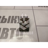 Кронштейн Renault Megane 3 09-16